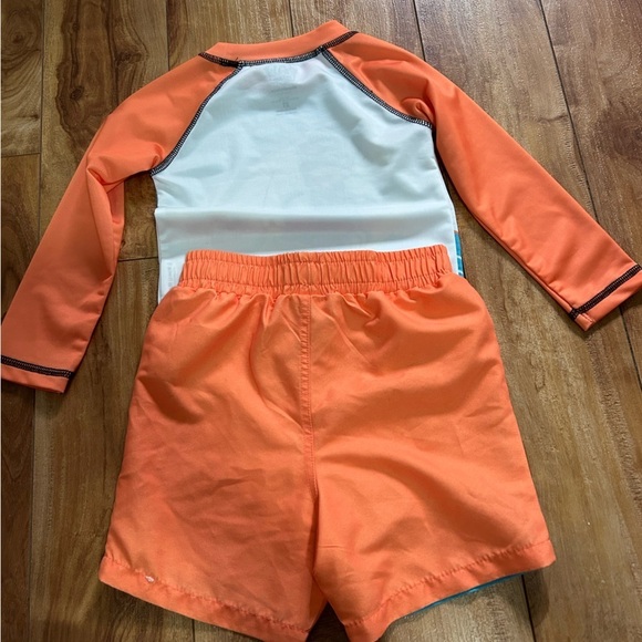 Toddlers Paw Patrol Swim Set - Picture 3 of 7